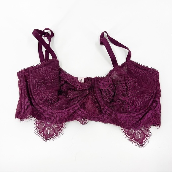 ✅ Victoria's Secret Bra Size 32D Clasp Back Light Lined Underwire Adjustable - Picture 1 of 6